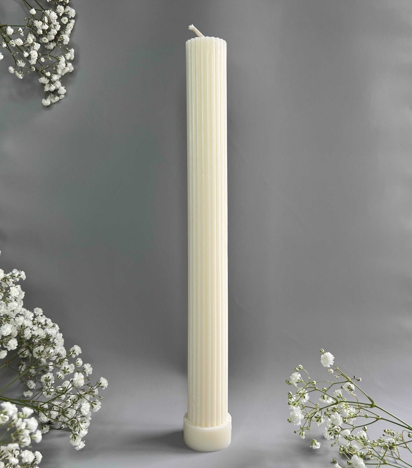 Ribbed tapped candle